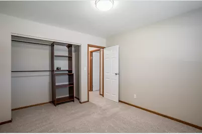185 Katy Lane, Englewood, OH 45322 - Photo 12