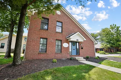 848 E Franklin Street #A, Centerville, OH 45459 - Photo 2