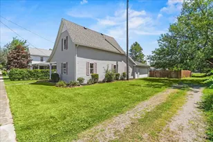 210 N Pearl St, Spencerville, OH 45887 - Photo 2