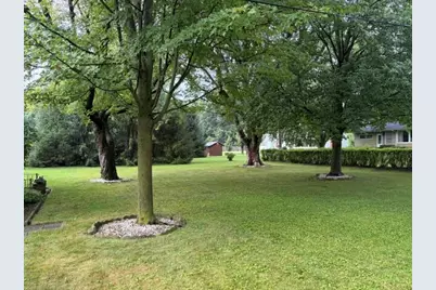 17 N Eastmoor Drive, New Bremen, OH 45869 - Photo 8
