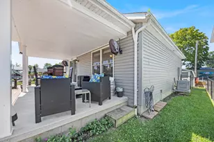 11525 Circle Dr, Lakeview, OH 43331 - Photo 14
