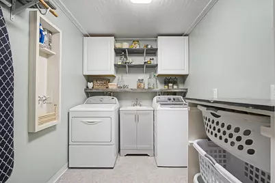 5696 Overbrooke Road, Kettering, OH 45440 - Photo 16