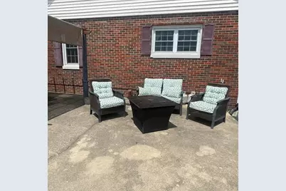 233 W Mound Street, South Charleston, OH 45368 - Photo 6