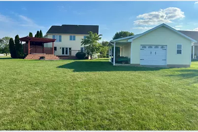 1614 Springfield Avenue, Wapakoneta, OH 45895 - Photo 4