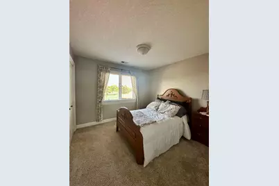 1614 Springfield Avenue, Wapakoneta, OH 45895 - Photo 20