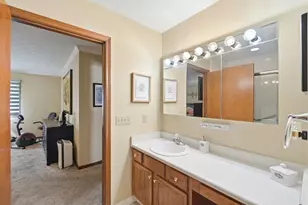 5642 Fox Ridge Dr, Springfield, OH 45503 - Photo 16
