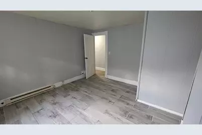 127 S Horton Street, Dayton, OH 45403 - Photo 6