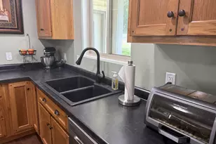 821 Hemlock St, Celina, OH 45822 - Photo 10