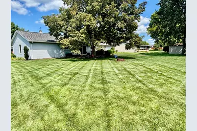 917 Aster Drive, Wapakoneta, OH 45895 - Photo 8