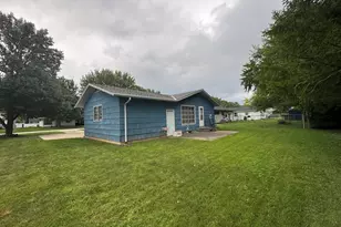 1033 Willow St, Celina, OH 45822 - Photo 2