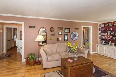 811 W Benton Street, Wapakoneta, OH 45895 - Photo 14
