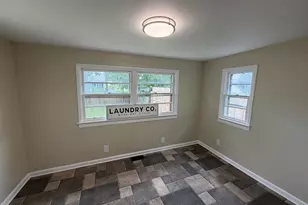 212 E Spring Ave, Bellefontaine, OH 43311 - Photo 36