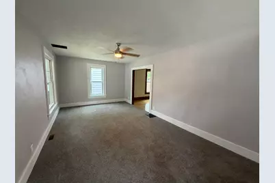 212 E Spring Avenue, Bellefontaine, OH 43311 - Photo 16