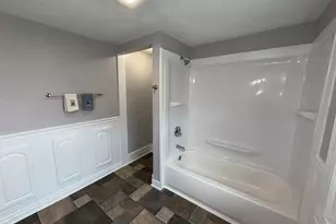 212 E Spring Ave, Bellefontaine, OH 43311 - Photo 50