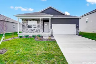 1185 Sherwood Loop, Bellefontaine, OH 43311 - Photo 1