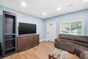 102 S Freeman St, Springfield, OH 45505 - Photo 12