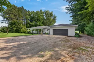 1947 Dingman-Slagle Rd, Sidney, OH 45365 - Photo 4