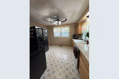 250 S Oak Street, Lakeview, OH 43331 - Photo 12