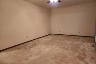 521 Julia St, Urbana, OH 43078 - Photo 16