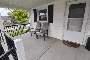 824 W Jay St, Saint Marys, OH 45885 - Photo 6