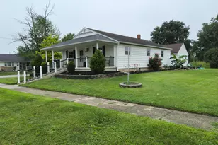 824 W Jay St, Saint Marys, OH 45885 - Photo 2