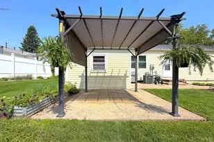 420 Superior St, Bellefontaine, OH 43311 - Photo 82