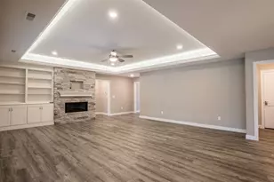 607 W Bentley Cir, Troy, OH 45373 - Photo 10