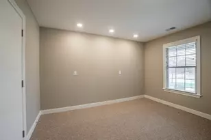 607 W Bentley Cir, Troy, OH 45373 - Photo 34