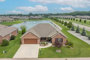 607 W Bentley Cir, Troy, OH 45373 - Photo 4