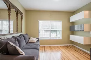 2880 Manor Ct, Troy, OH 45373 - Photo 6