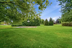 2360 Seneca Dr, Troy, OH 45373 - Photo 80