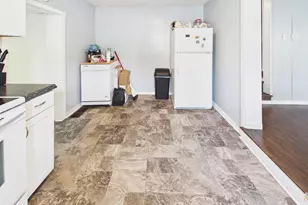 512 E Main St, Greenville, OH 45331 - Photo 6