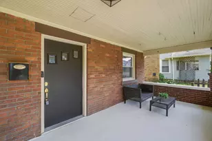 450 E Cassilly St, Springfield, OH 45503 - Photo 6