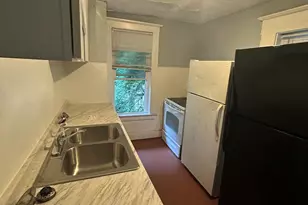 37 E Cassilly St, Springfield, OH 45504 - Photo 6