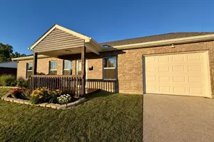 169 Brookmoor Dr, Brookville, OH 45309 - Photo 2