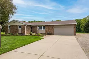 6670 Middle Urbana Rd, Springfield, OH 45502 - Photo 1