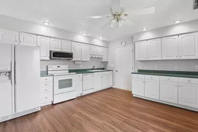 384 Bishop Drive, London, OH 43140 - Photo 10