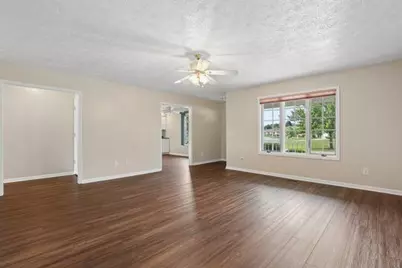 384 Bishop Drive, London, OH 43140 - Photo 8