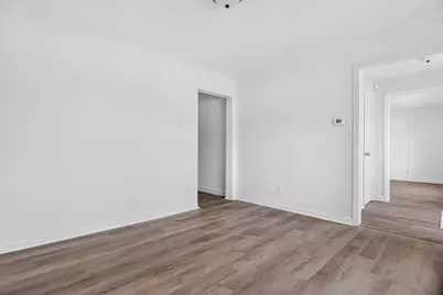 6937 N Main Street, Dayton, OH 45415 - Photo 12