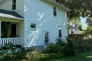 142 Lorenz Ave, Dayton, OH 45417 - Photo 2