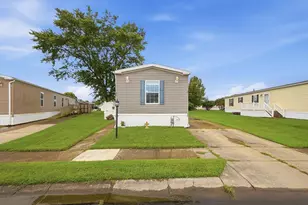 4100 Troy Rd, Springfield, OH 45502 - Photo 2