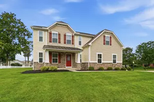 114 Shoemaker Ln, Vandalia, OH 45377 - Photo 2