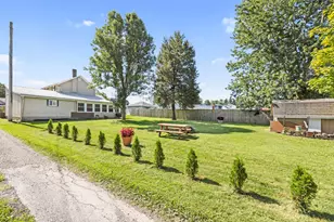 149 N Miami St, Rushsylvania, OH 43347 - Photo 10