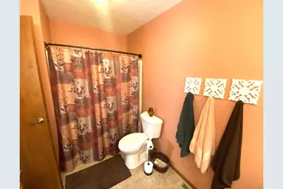 310 Woodview Drive, Bellefontaine, OH 43311 - Photo 14