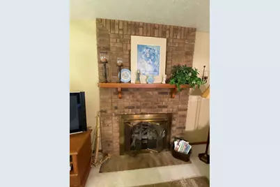 310 Woodview Drive, Bellefontaine, OH 43311 - Photo 4