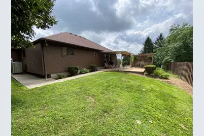 310 Woodview Drive, Bellefontaine, OH 43311 - Photo 22