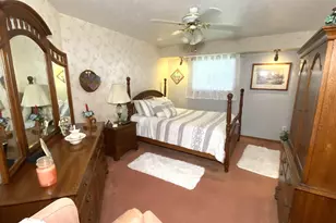 310 Woodview Dr, Bellefontaine, OH 43311 - Photo 10