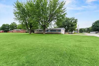 720 Cretcher Avenue, De Graff, OH 43318 - Photo 2