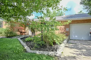 1939 Westgate Rd, Springfield, OH 45504 - Photo 2