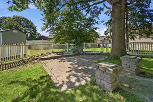 924 Aster Dr, Wapakoneta, OH 45895 - Photo 30